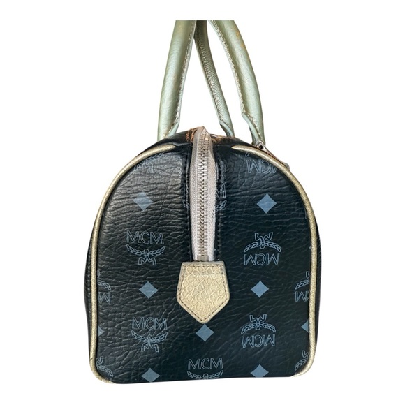 Vintage MCM Visetos Princess Lion Black Boston Bag, Limited Edition - Picture 3 of 14